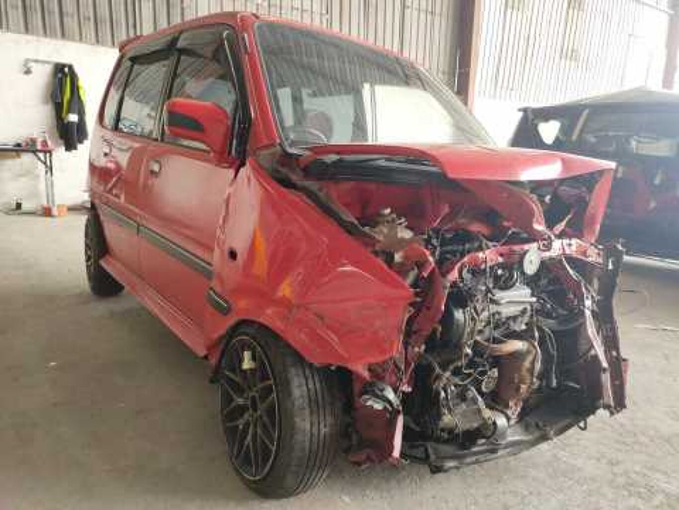 2005 Perodua Kenari Wreck Pickles Auctions Buy Industrial Cars And Salvage