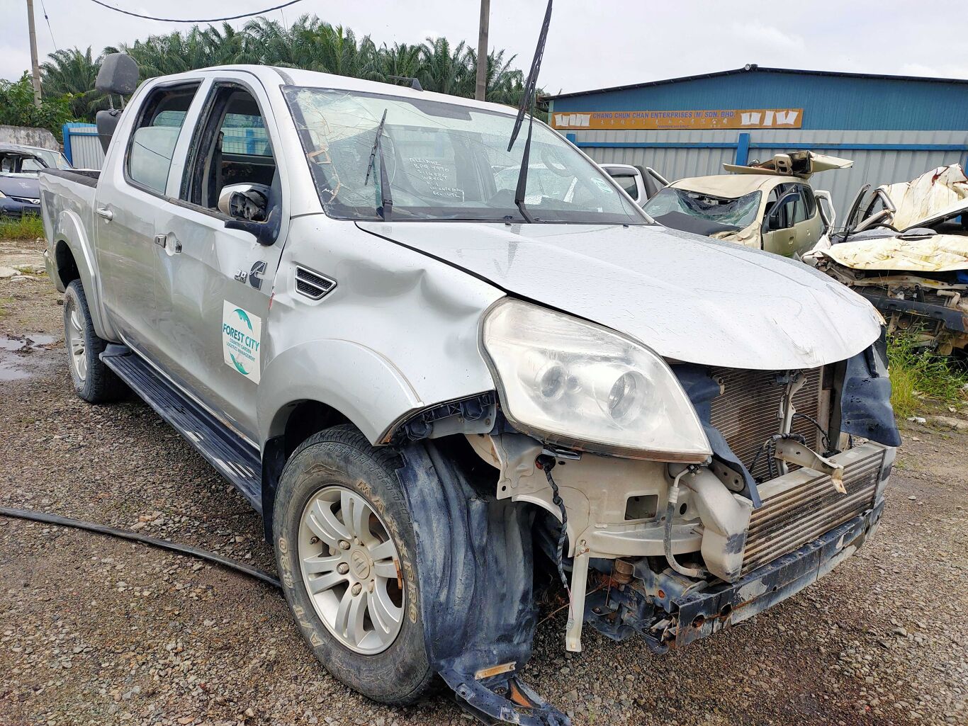 2017 Bison Savanna 4 Dr Pickup Dbl Cab 2 8 D 4x4 M Wreck Pickles Auctions Buy Industrial Cars And Salvage